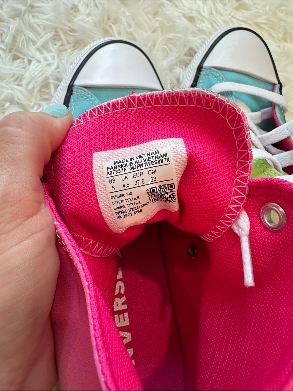 Converse Rainbow Ombré High Tops - Picture 6 of 6